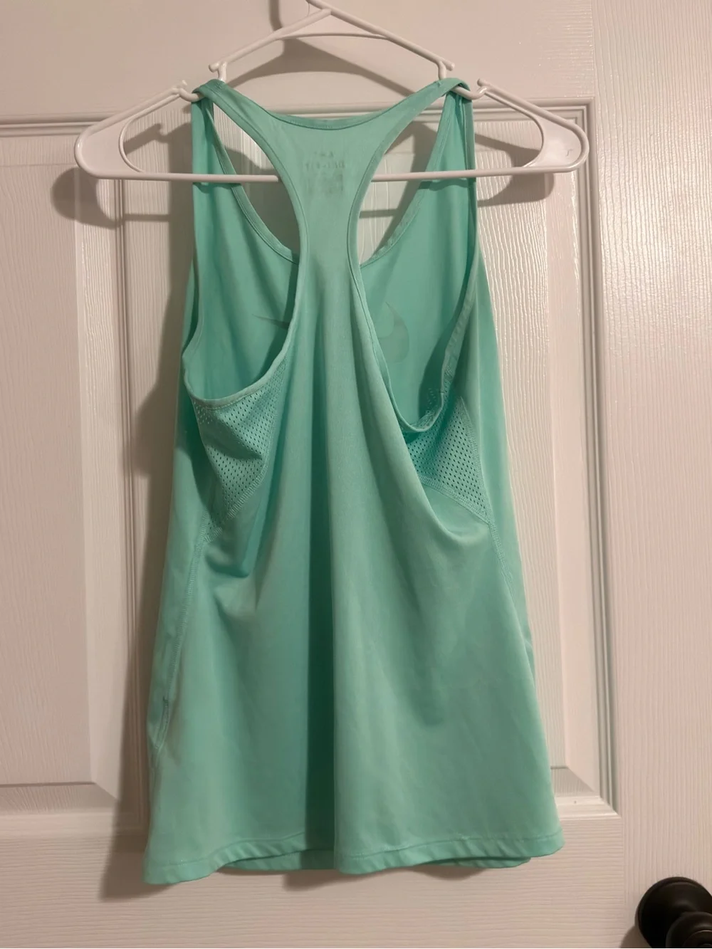 TWO Nike Dri-FIT Women's Tank Tops - Navy Blue and Light Green Size Med - Picture 6 of 6